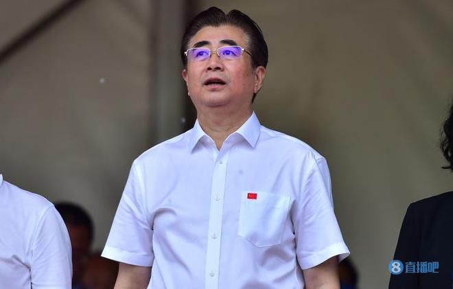 不穿衣美女